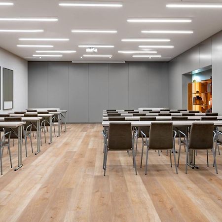Ac Hotel Oviedo Forum By Marriott Luaran gambar