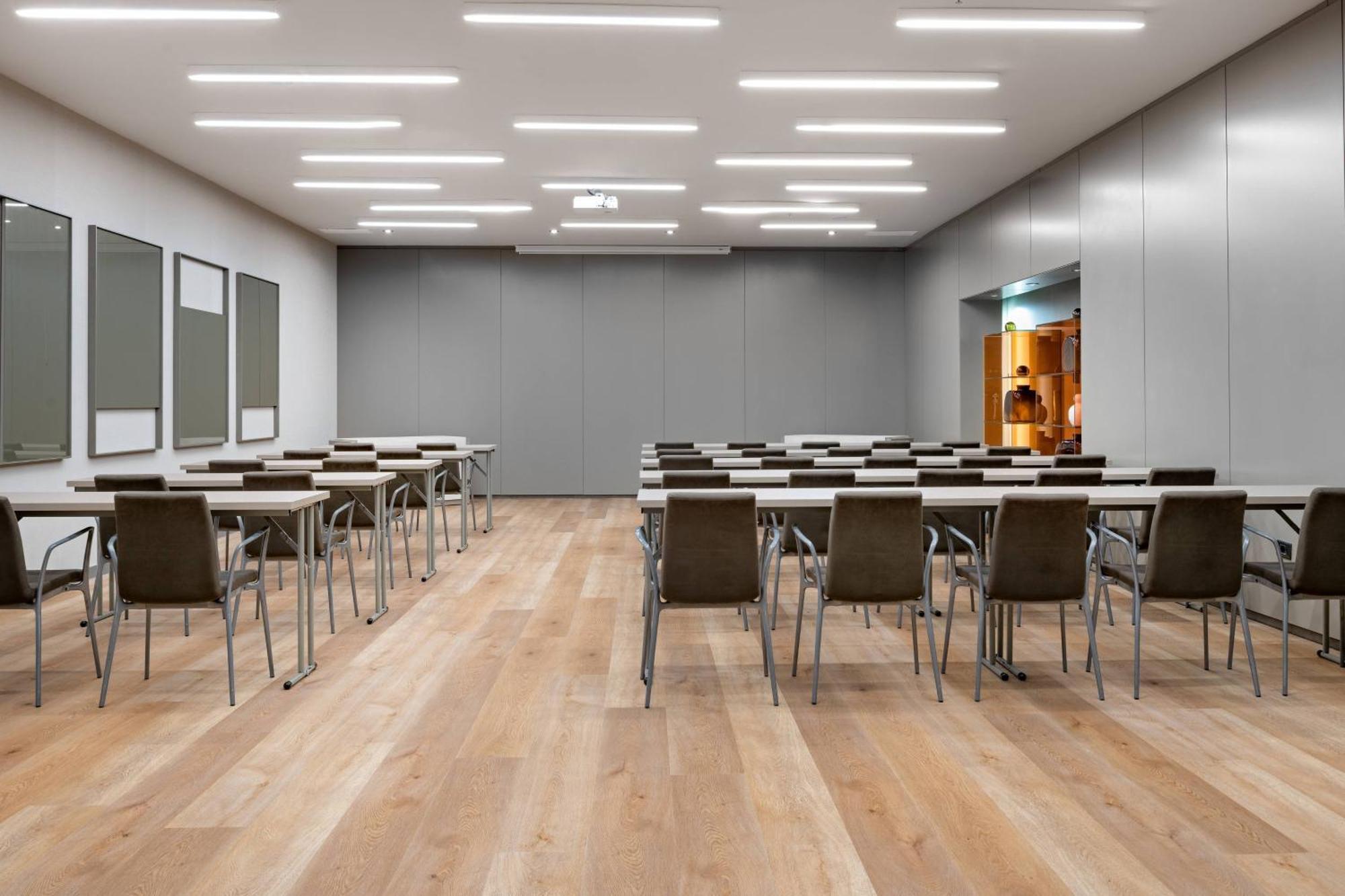 Ac Hotel Oviedo Forum By Marriott Luaran gambar