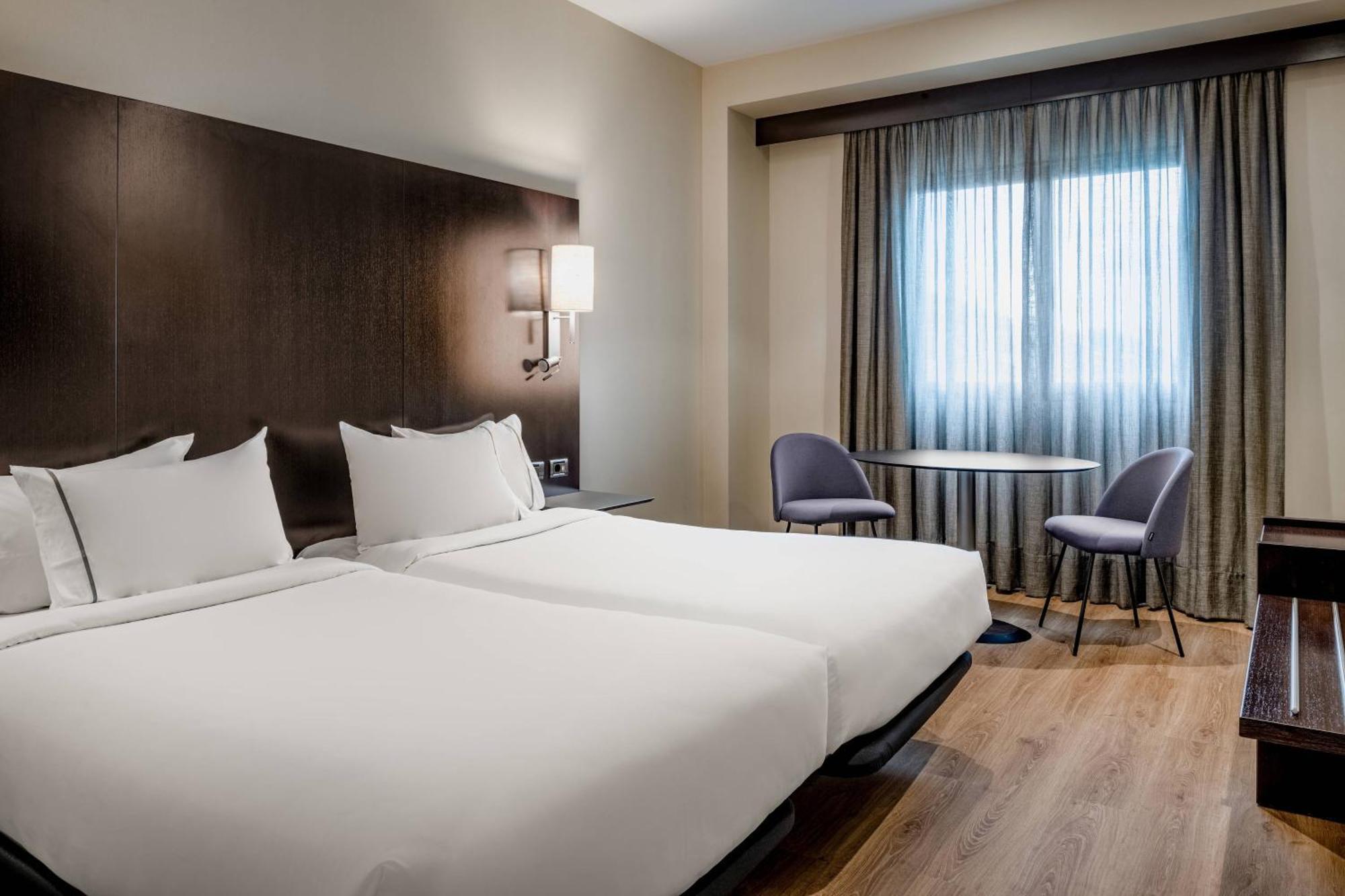 Ac Hotel Oviedo Forum By Marriott Luaran gambar