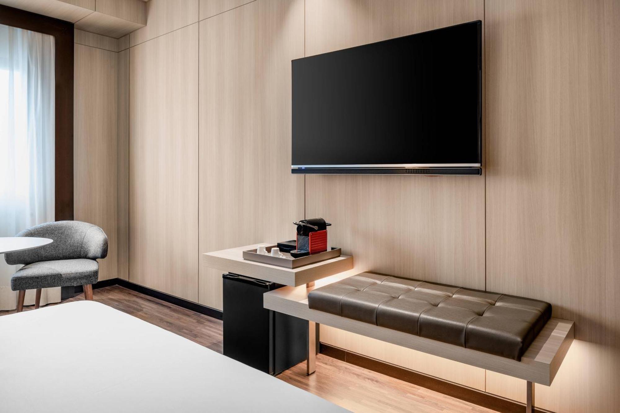 Ac Hotel Oviedo Forum By Marriott Luaran gambar