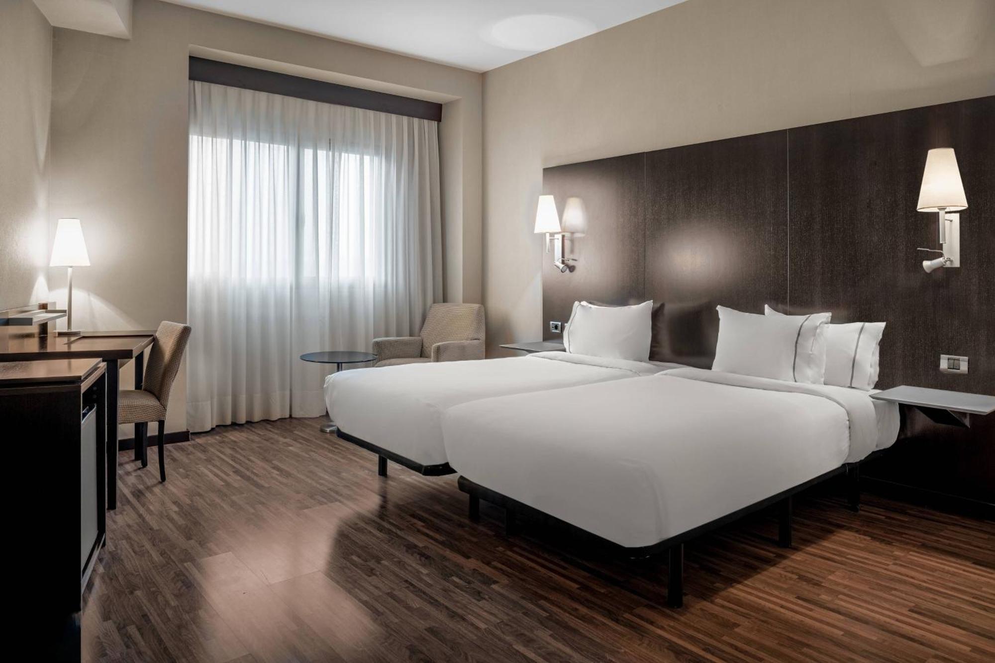Ac Hotel Oviedo Forum By Marriott Luaran gambar