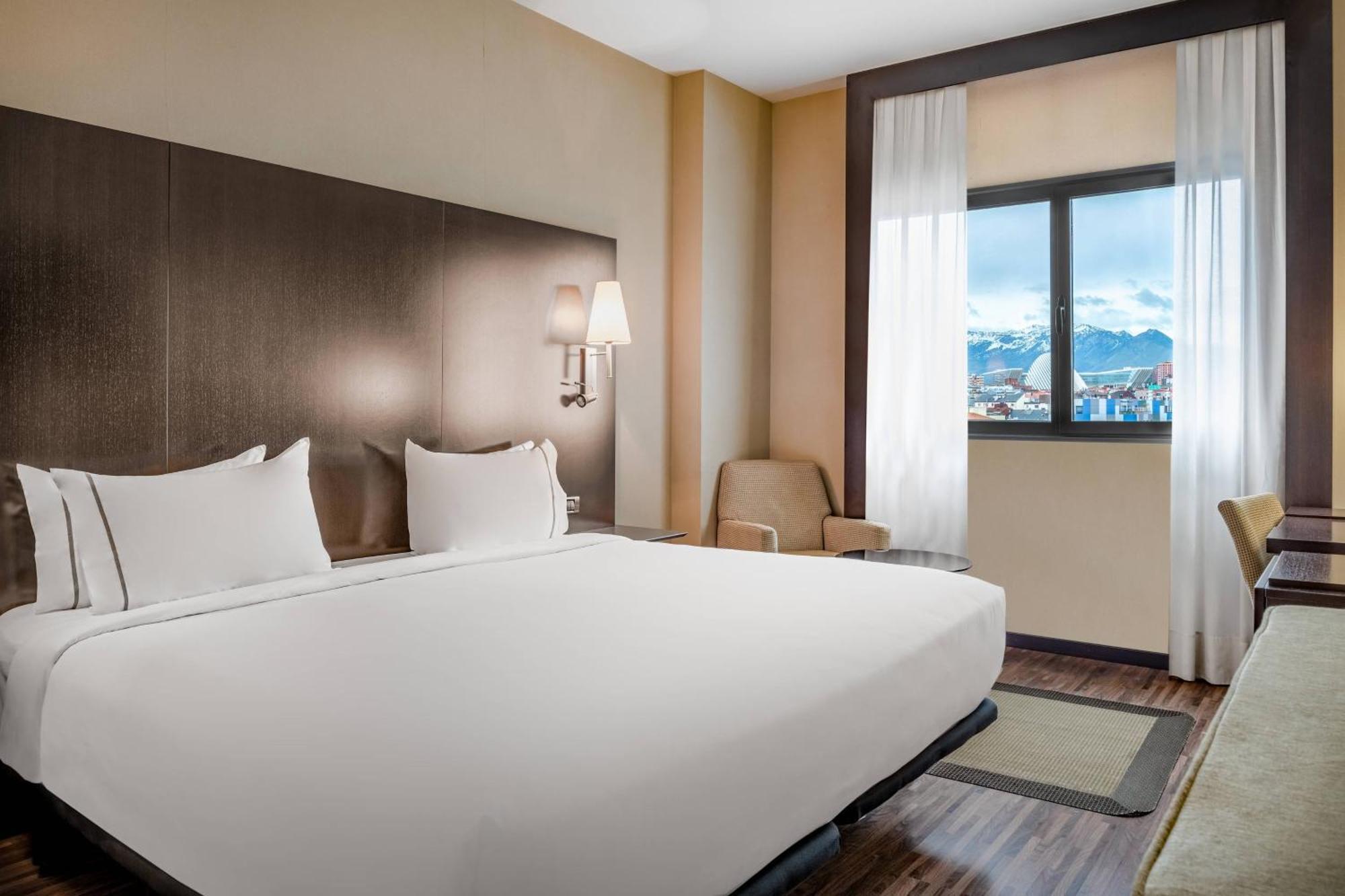 Ac Hotel Oviedo Forum By Marriott Luaran gambar